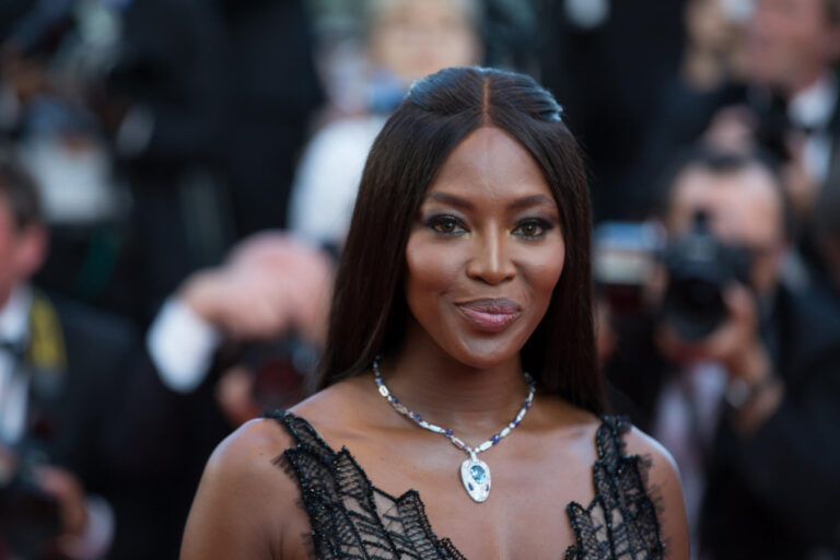 Best Black Supermodels: Top 5 Fashion Icons, According To Experts