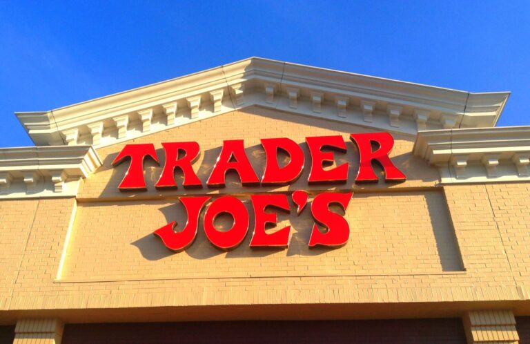 Best Trader Joe’s Fall Foods: Top 5 Autumn Delights, According To Experts