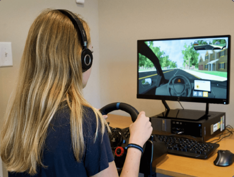 New virtual driving test predicts which teen drivers have higher risk of crashing