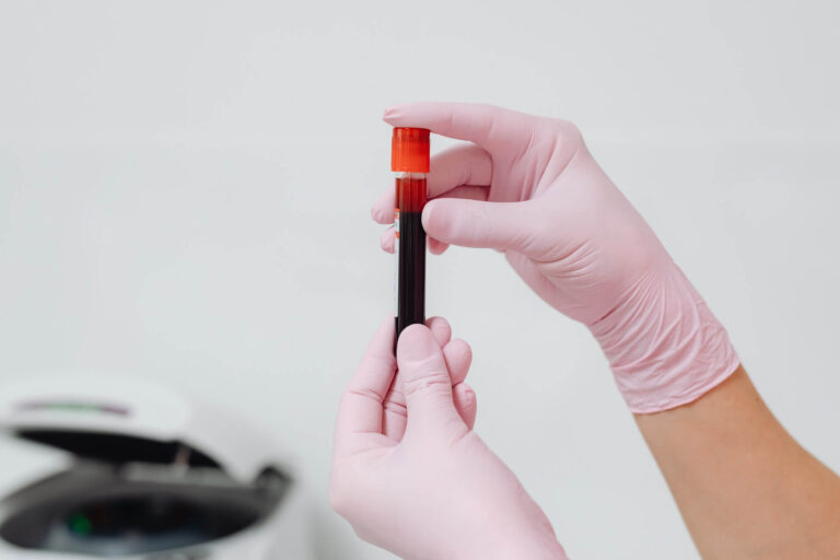 New blood test detects tumors early among families with history of cancer