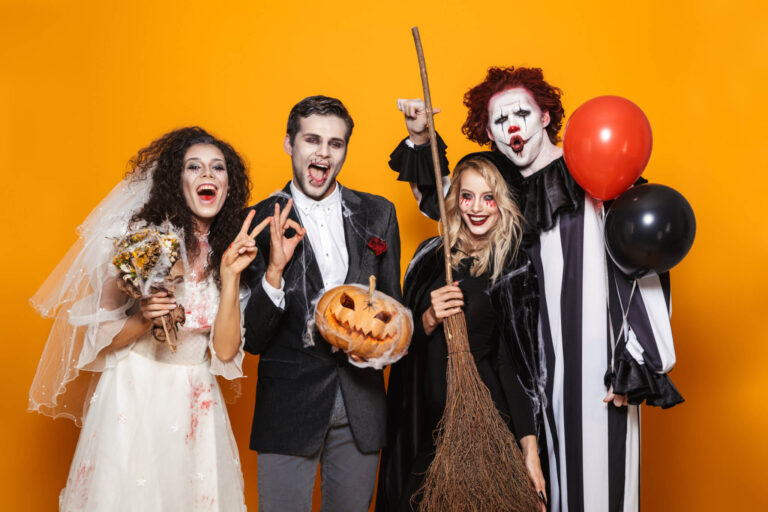 Best Halloween Costumes For 2023: Top 5 Spooktacular Ensembles Most Recommended By Experts