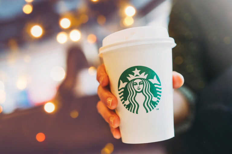 Best Starbucks Lattes: Top 7 Frothy Drinks Most Recommended By Foodies