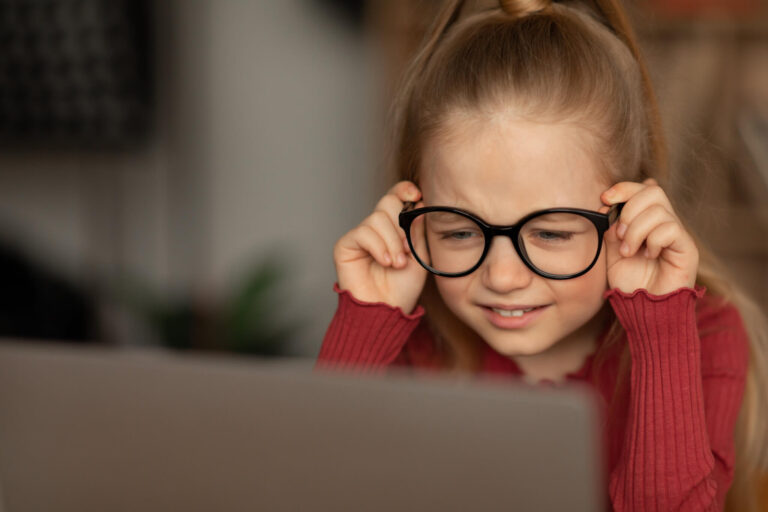 8 subtle signs children may need eyeglasses