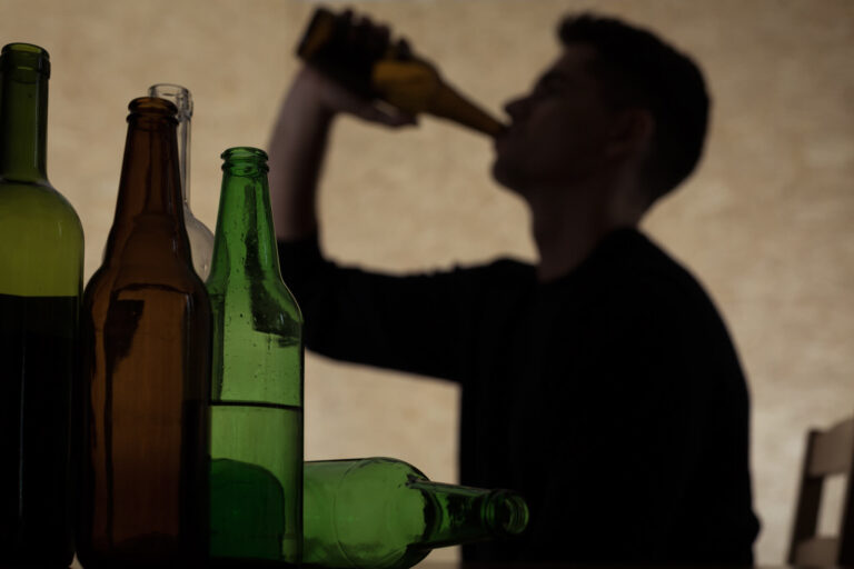 How you drink alcohol is key to liver disease risk – not the quantity